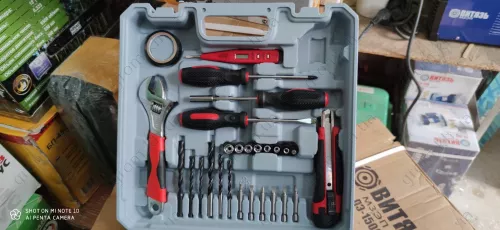 Фото 1- Шуруповёрт аккумуляторный Белорус МТЗ ДА-18-2Л