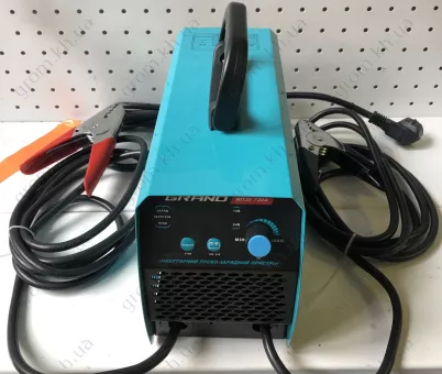 Фото 1- Инверторное пуско-зарядное устройство Grand ИПЗУ-720А