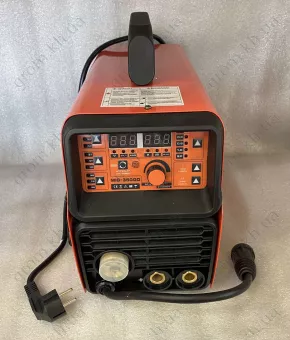 Фото 1- Сварочный полуавтомат Искра MIG-350GD Industrial Line