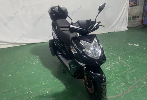 Фото 1- Мотороллер Spark SP150S-17R собранный