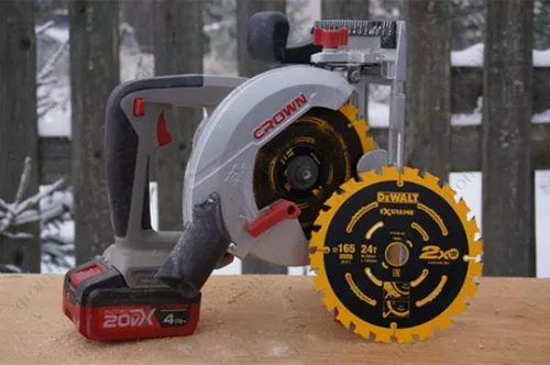 Фото 1- Акумуляторна циркулярна пилка Crown CT25002-165HX