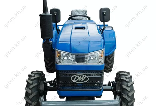 Фото 1- Трактор DW 240В
