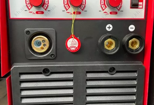 Фото 1- Сварочный полуавтомат Edon EXPERT MIG-3500