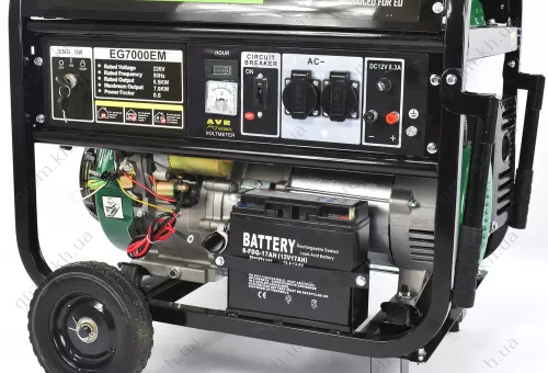 Фото 1- Бензиновий генератор Iron Angel EG 7000 EМ