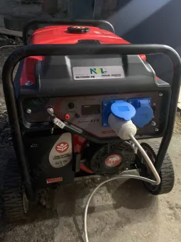 Фото 1- Бензиновый генератор NDL 12000NF-DW