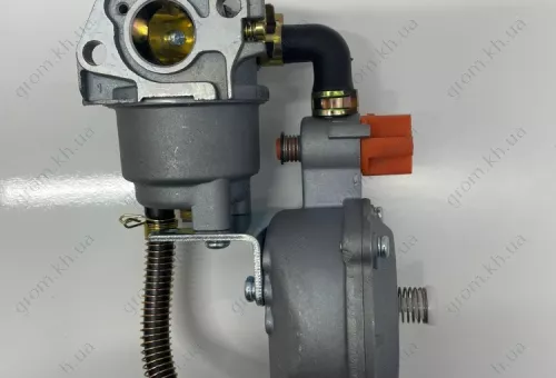 Фото 1- Карбюратор с газовым редуктором для генератора 8 кВт