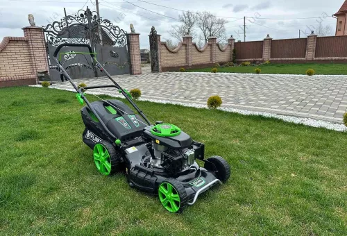 Фото 1- Газонокосилка Flinke ГК531 PRO
