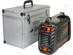 Фото 1- Зварювальний інвертор Дніпро-М mini ММА 250C DВP (дисплей, кейс)