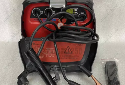 Фото 1- Сварочный инвертор Edon Rubik MMA 250 P