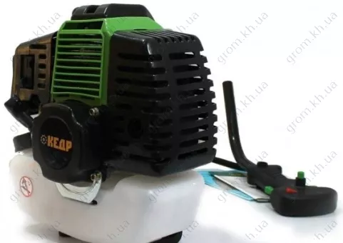 Фото 1- Мотокоса/Бензокоса Кедр БГ-3900 (3 ножа, 1 головка)