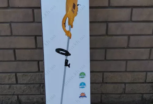 Фото 1- Коса электрическая Power Craft 122HM 1200Вт с ножом и леской