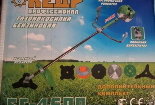 Фото 1- Бензокоса Кедр БГ-4500 проф