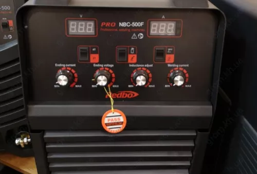 Фото 1- Напівавтомат зварювальний Redbo PRO NBC-500F