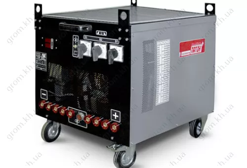 Фото 1- Випрямляч з магнітним регулюванням Патон ВС-650СР DC MIG/MAG/MMA