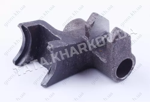 Фото 1- Вилка первой/задней передачи - КПП/6