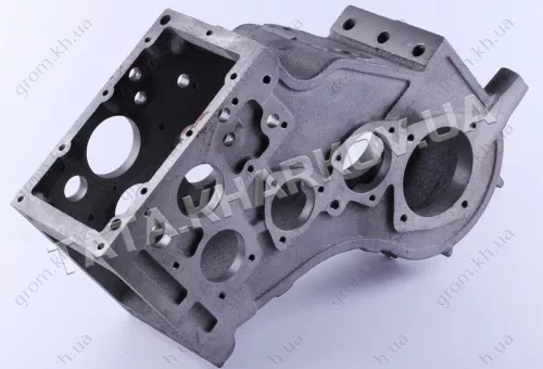 Фото 1- Корпус КПП (крепление к полураме - 5 болтов) - КПП/6