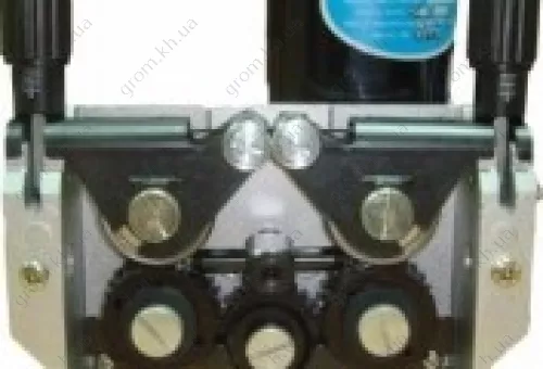 Фото 1- Подающий механизм 24В 4-х роликовый SSJ-11