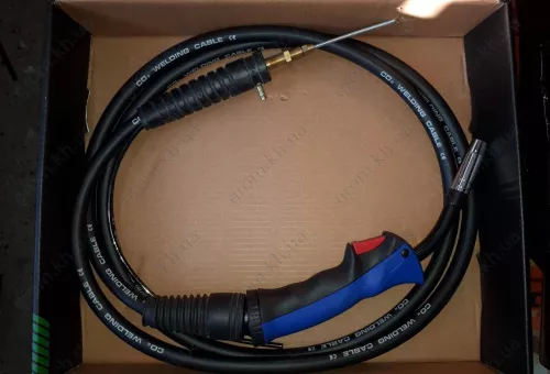 Фото 1- Горелка полуавтоматическая на 180А 3 метра с PDG разъёмом