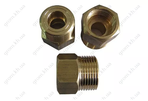 Фото 1- Переходник ПРМБ для редуктора на маленький баллон (2,5,10,12 литров)