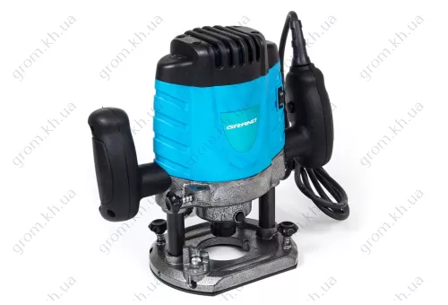 Фото 1- Машина фрезерна Grand МФ-2200 + набір фрез.