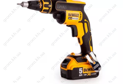 Фото 1- Аккумуляторный шуруповерт DeWALT DCF620P2K
