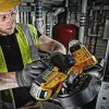 Фото 6 - Пила ленточная аккумуляторная DeWALT DCS371N