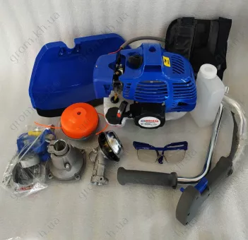 Фото 1- Бензокоса Витязь БГ-4500