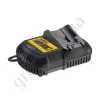 Фото 4 - Зарядний пристрій та 3 акумулятори DCB183 2Ач DeWALT DCB105D3