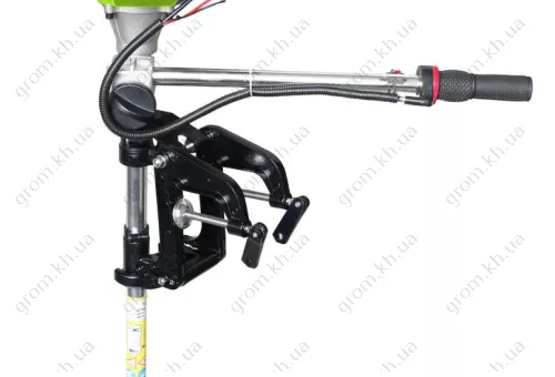 Фото 1- Мотор лодочный подвесной Vorskla ПМЗ 5242