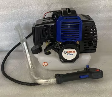 Фото 1- Бензокоса Витязь БГ-3900