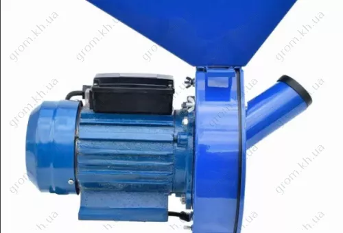 Фото 1- Кормоизмельчитель Беларусь БКИ-3250  (Для переработки пшеницы, ячменя, ржи и т.д. и кукурузы в початках)