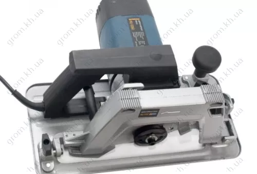 Фото 1- Пила циркулярная Ижмаш ИЦ-2450 (крепление к столу)