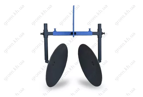 Фото 1- Окучник дисковый D350 на рамке