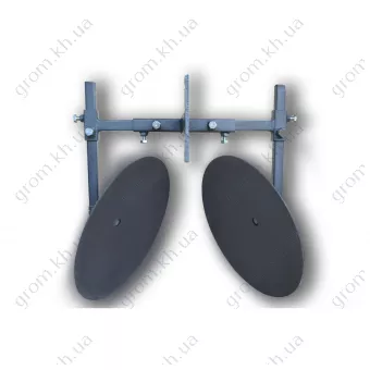 Фото 1- Окучник дисковий D400 на рамці