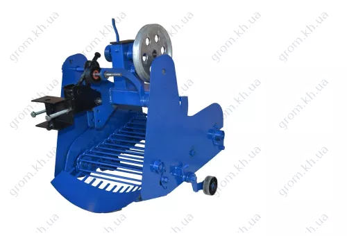 Фото 1- Картофелекопалка КМ-5 (прив. слева) AMG