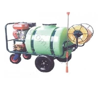 Бензиновый колесный опрыскиватель Iron Angel WX-160