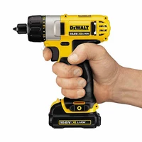Шуруповерт DeWALT DCF610D2