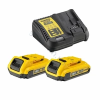 Зарядное устройство и 2 аккумулятора DCB183 2Ач DeWALT DCB105D2